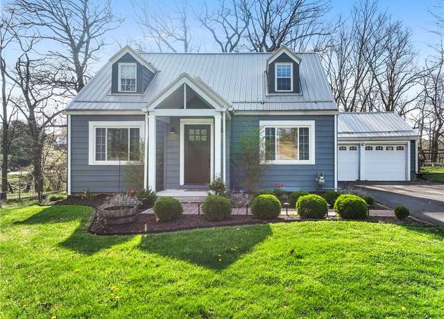 Property at 134 Braden School Rd, Chippewa Twp, PA 15010, 3 beds, 1.5 baths