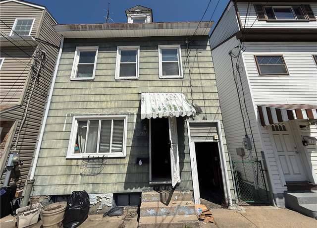 Property at 1711 Mary St, South Side, PA 15203, 3 beds, 1.5 baths