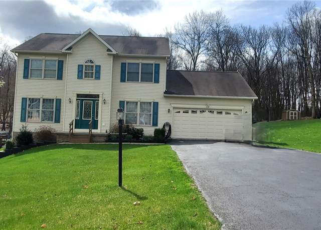 Property at 207 October, Twp Of But Se, PA 16002, 3 beds, 3 baths