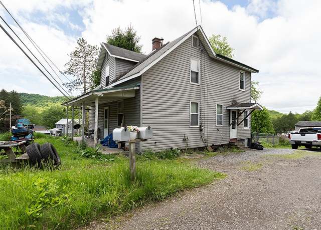 Property at 6071 Route 711, St Clair Twp, PA 15944, 4 beds, 2 baths