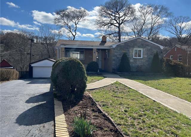 Property at 186 Kathleen Dr, Baldwin Boro, PA 15227, 3 beds, 2.5 baths