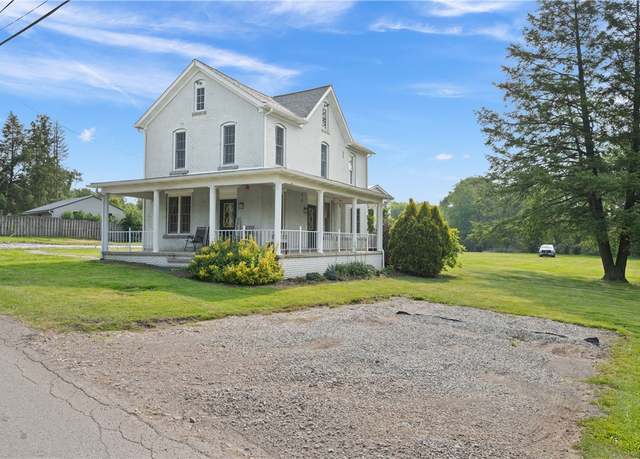 Property at 104 Overholt Dr, Scottdale, PA 15683, 3 beds, 1 bath