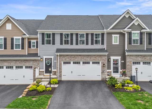 Property at 423 Greenwood Dr, North Strabane, PA 15317, 3 beds, 3.5 baths