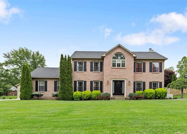 Property at 103 Deer Run Dr, Twp Of But Nw, PA 16001, 4 beds, 2.5 baths