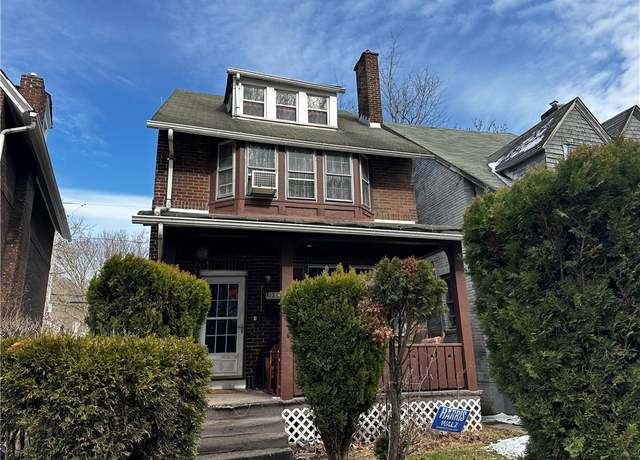 Property at 1212 Franklin Ave, Aliquippa, PA 15001, 4 beds, 1 bath