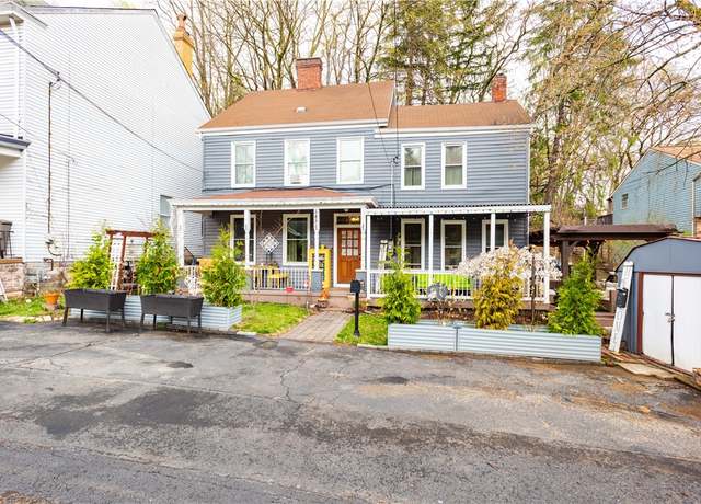 Property at 545 Roseland Ave, Ross Twp, PA 15214, 4 beds, 1.5 baths