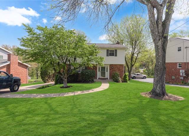 Property at 61 Norfolk Dr, Robinson Twp - Nwa, PA 15108, 4 beds, 2.5 baths