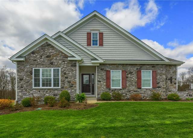 Property at 217 Patriots Way, Adams Twp, PA 16046, 3 beds, 3 baths
