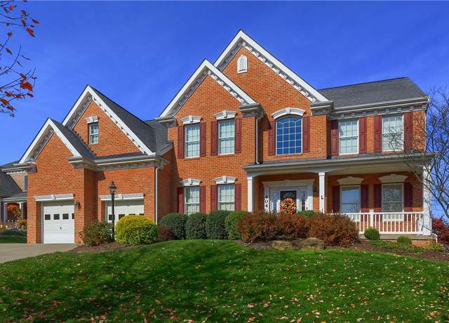 Property at 404 Plum Ct, Cranberry Twp, PA 16066, 5 beds, 4.5 baths