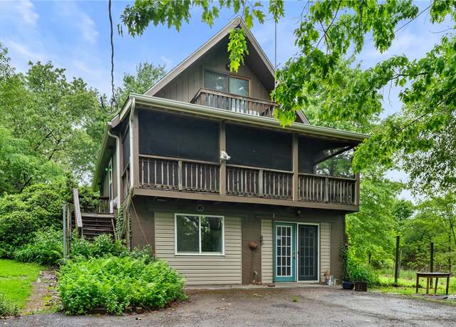 Property at 237 Pine Hill Ln, Indiana Twp - Nal, PA 15238, 3 beds, 2 baths