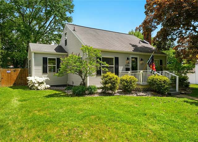 Property at 1702 Carlisle St, New Castle/2nd, PA 16105, 3 beds, 2 baths