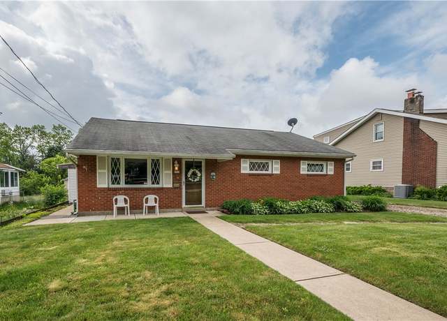 Property at 102 Jordan St, Bethel Park, PA 15102, 2 beds, 1.5 baths
