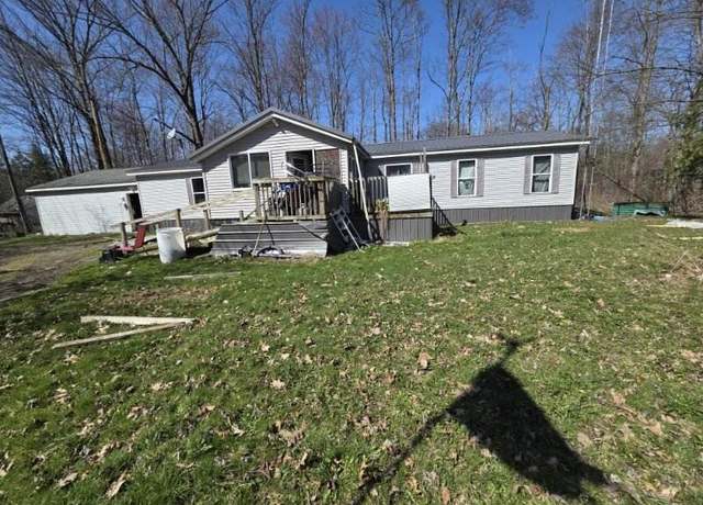 Property at 12490 Ash Dr, Shenango-cra, PA 16424, 3 beds, 2 baths