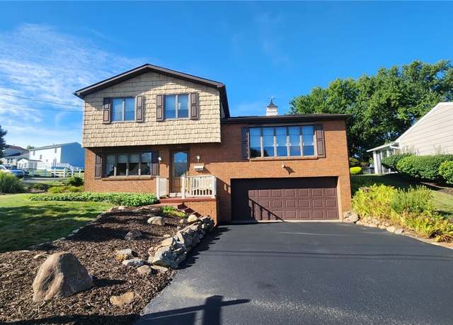 Property at 712 16th St, North Apollo, PA 15673, 3 beds, 1.5 baths