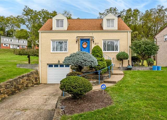 Property at 377 Pointview Rd, Brentwood, PA 15227, 3 beds, 2.5 baths