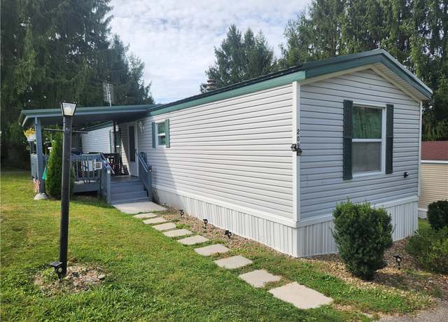 Property at 209 Baxter Ln, Center Twp - But, PA 16001, 3 beds, 2 baths