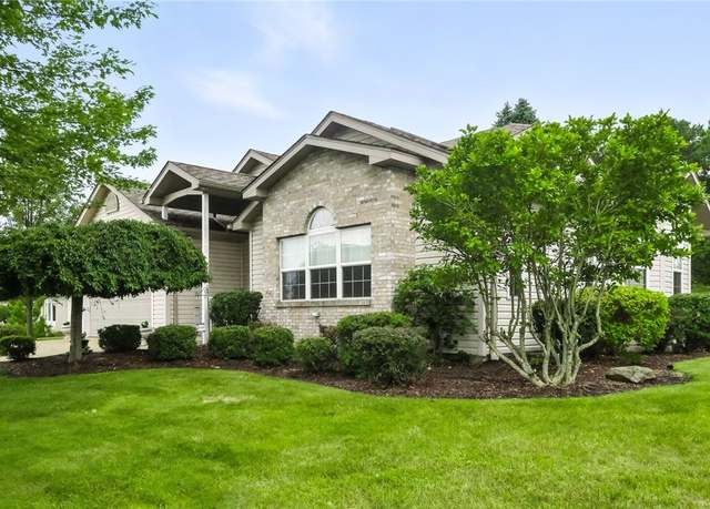 Property at 121 Ashley Hill Dr, Mccandless, PA 15090, 3 beds, 2.5 baths