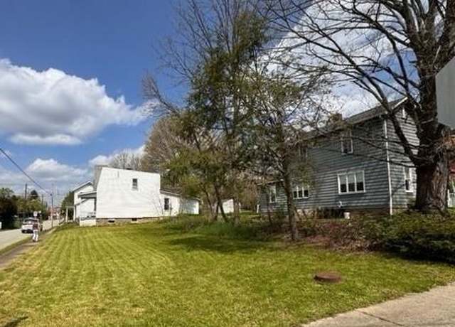 Property at 117 S St Clair St, Ligonier Boro, PA 15658