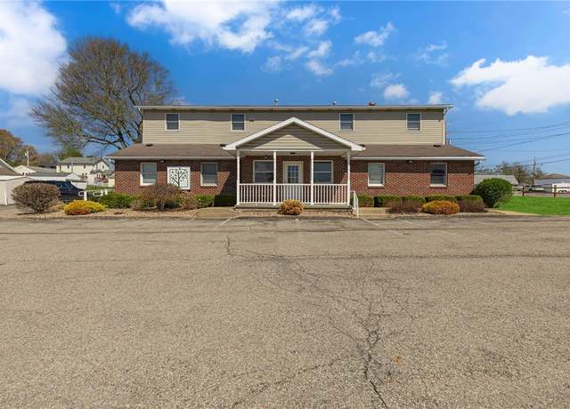 Property at 801 Darlington Rd, Patterson Twp, PA 15010, 3 beds, 3 baths