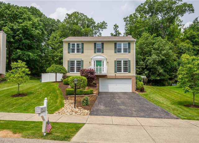 Property at 317 Shady Glen Dr, Moon/crescent Twp, PA 15108, 3 beds, 2.5 baths