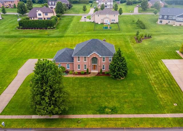 Property at 206 Fox Hollow Dr, Center Twp - But, PA 16001, 4 beds, 4 baths