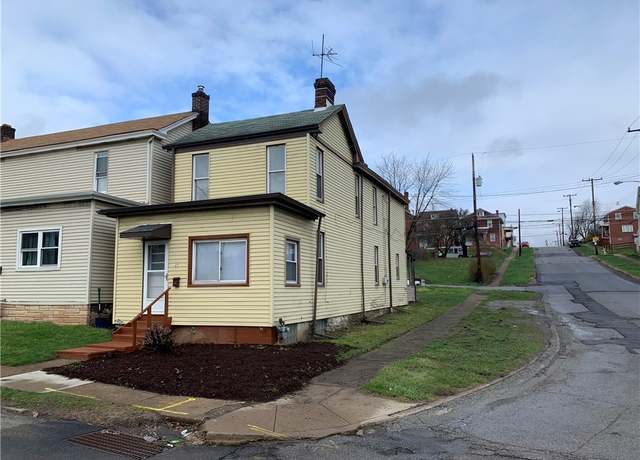 Property at 135 E 22nd Ave, Homestead, PA 15120, 3 beds, 1 bath