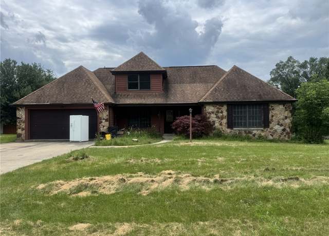 Property at 4401 Ridgewood Dr, Jefferson Hills, PA 15332, 4 beds, 2 baths