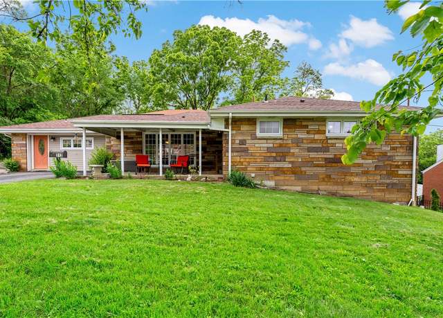 Property at 312 Bell Ave, Carnegie, PA 15106, 3 beds, 3 baths