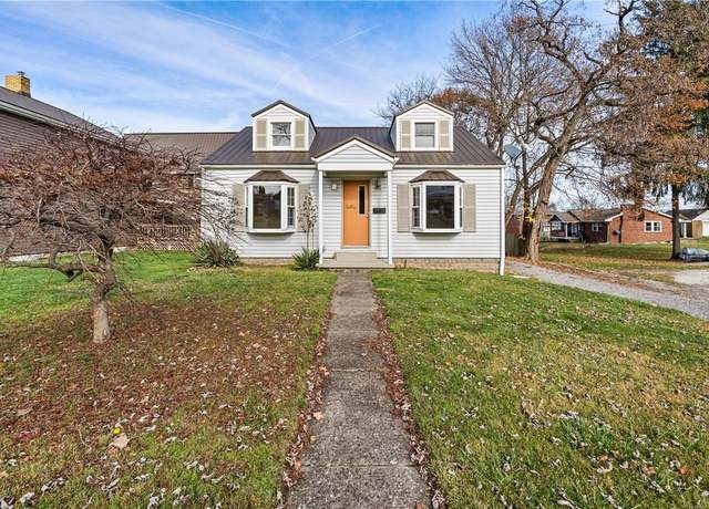 Property at 1299 Marshall Rd, Monaca, PA 15061, 4 beds, 2 baths