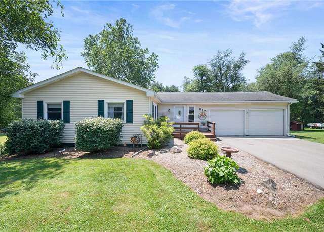 Property at 817 E Jamestown Rd, Green Twp, PA 16134, 3 beds, 1 bath