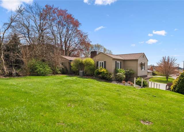 Property at 401 Pellis Rd, Hempfield Twp - Wml, PA 15601, 3 beds, 3 baths