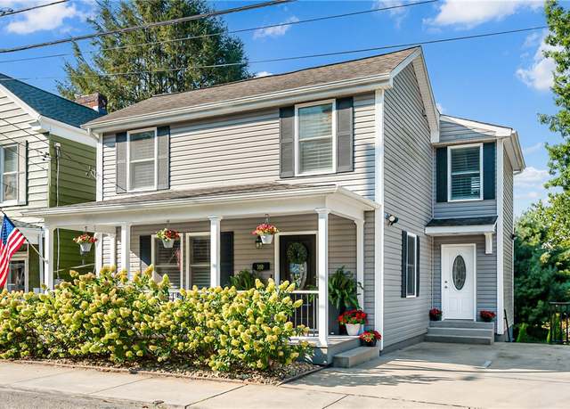 Property at 309 Highland Ln, Edgeworth, PA 15143, 4 beds, 3.5 baths