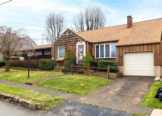 Property at 94 Brown St, Uniontown, PA 15401, 2 beds, 2 baths