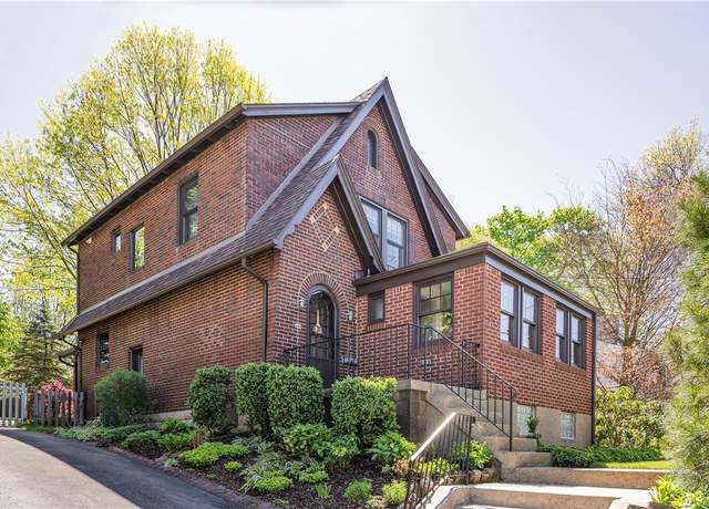 Property at 100 Henderson St, Penn Hills, PA 15235, 3 beds, 2.5 baths