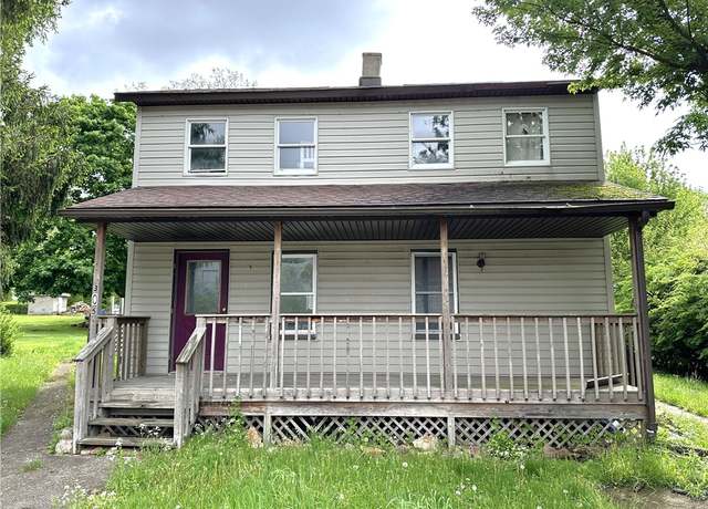 Property at 305 3rd St, Unity  Twp, PA 15638, 3 beds, 1 bath