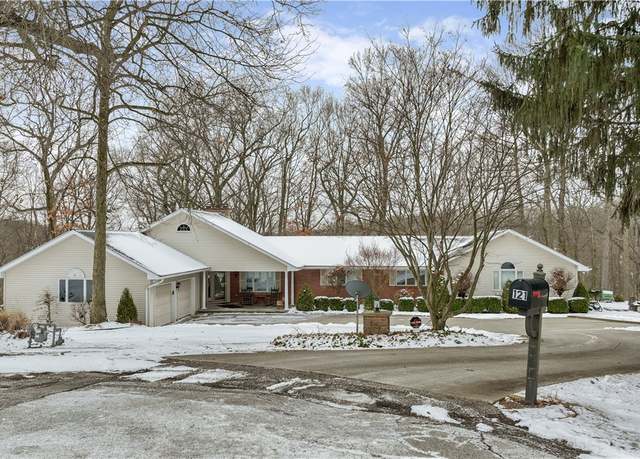 Property at 121 Mckenney Dr, Brighton Twp, PA 15009, 5 beds, 3 baths