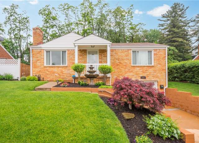 Property at 1137 Michael Dr, Baldwin Boro, PA 15227, 2 beds, 1.5 baths
