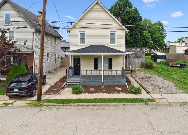Property at 2107 Adams St, Natrona Hts/harrison Twp., PA 15065, 3 beds, 1.5 baths