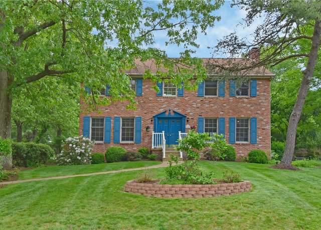 Property at 412 Forest Trails Dr, Mccandless, PA 15090, 3 beds, 2.5 baths