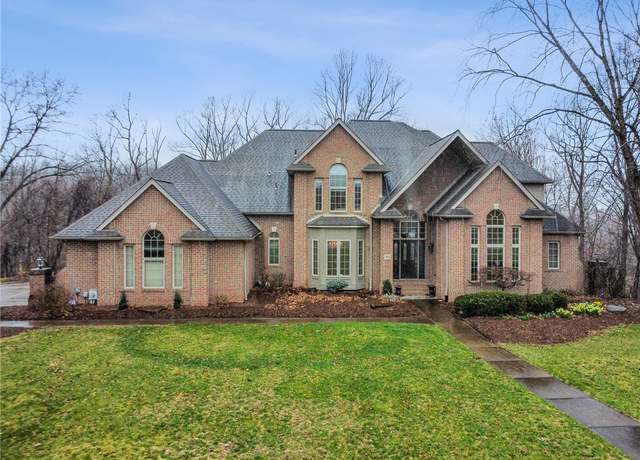 Property at 3502 Chateau Ln, Murrysville, PA 15668, 4 beds, 4.5 baths