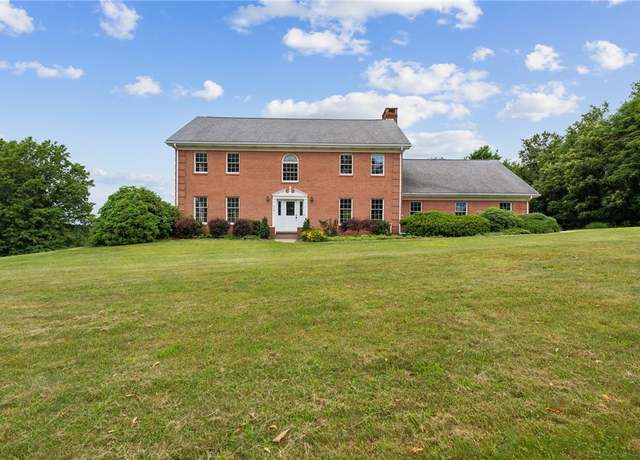 Property at 616 Edwards, Derry Twp, PA 15650, 4 beds, 3 baths