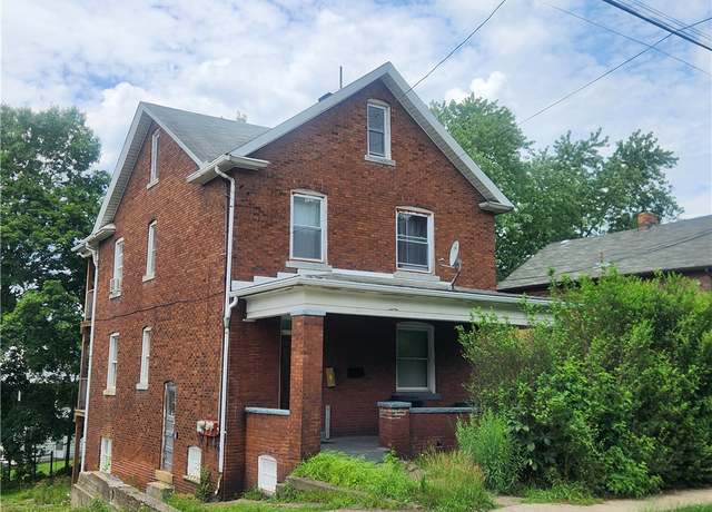 Property at 939 Beaver Rd, Ambridge, PA 15003, 3 beds, 2 baths