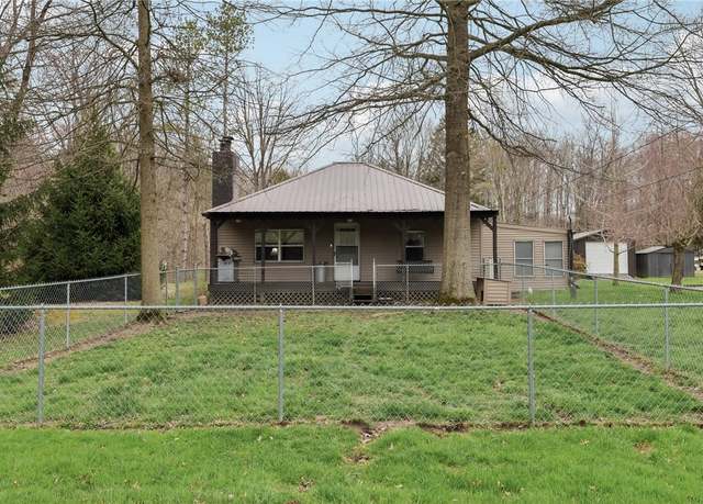 Property at 2740 Maple Ln, Jamestown - Cra, PA 16134, 3 beds, 2 baths
