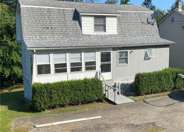 Property at 840 Rose St, North Huntingdon, PA 15642, 2 beds, 1 bath