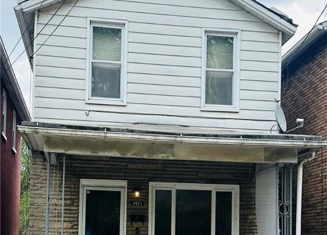 Property at 1421 Ridge Ave, N Braddock, PA 15104, 2 beds, 2.5 baths