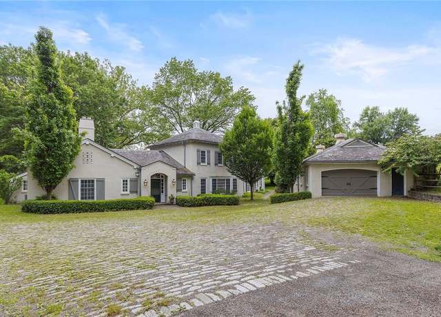 Property at 601 Backbone Rd, Sewickley Heights, PA 15143, 3 beds, 3 baths