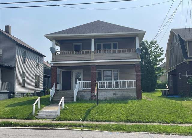 Property at 906 N Mercer St, New Castle/1st, PA 16101, 4 beds, 2 baths
