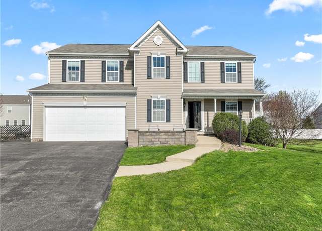 Property at 408 Leo Dr, Brighton Twp, PA 15009, 4 beds, 3.5 baths