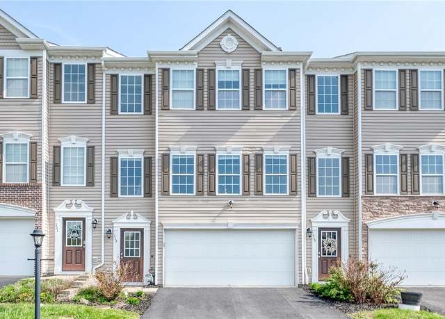 Property at 113 Robert, Findlay Twp, PA 15126, 3 beds, 2.5 baths