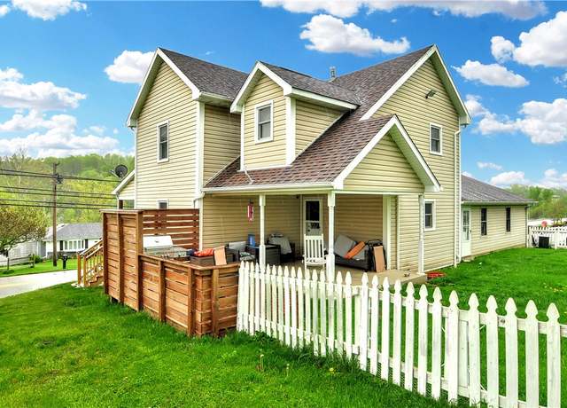 Property at 3280 Park Ave, South Franklin, PA 15301, 3 beds, 2 baths